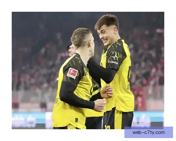 安塞尔米诺离队多特暂缓外租马内 安塞尔米诺离队多特暂缓外租马内