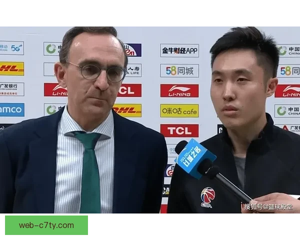 乌戈致谢球迷重申团结四将立功